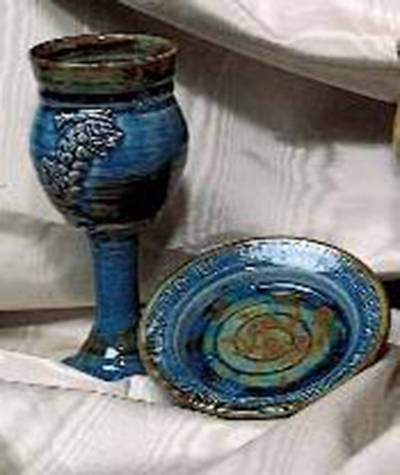 Picture of Earthenware Chalice and Paten Set