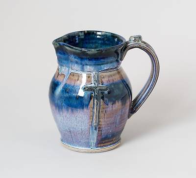 Picture of Old Rugged Cross Earthenware Flagon